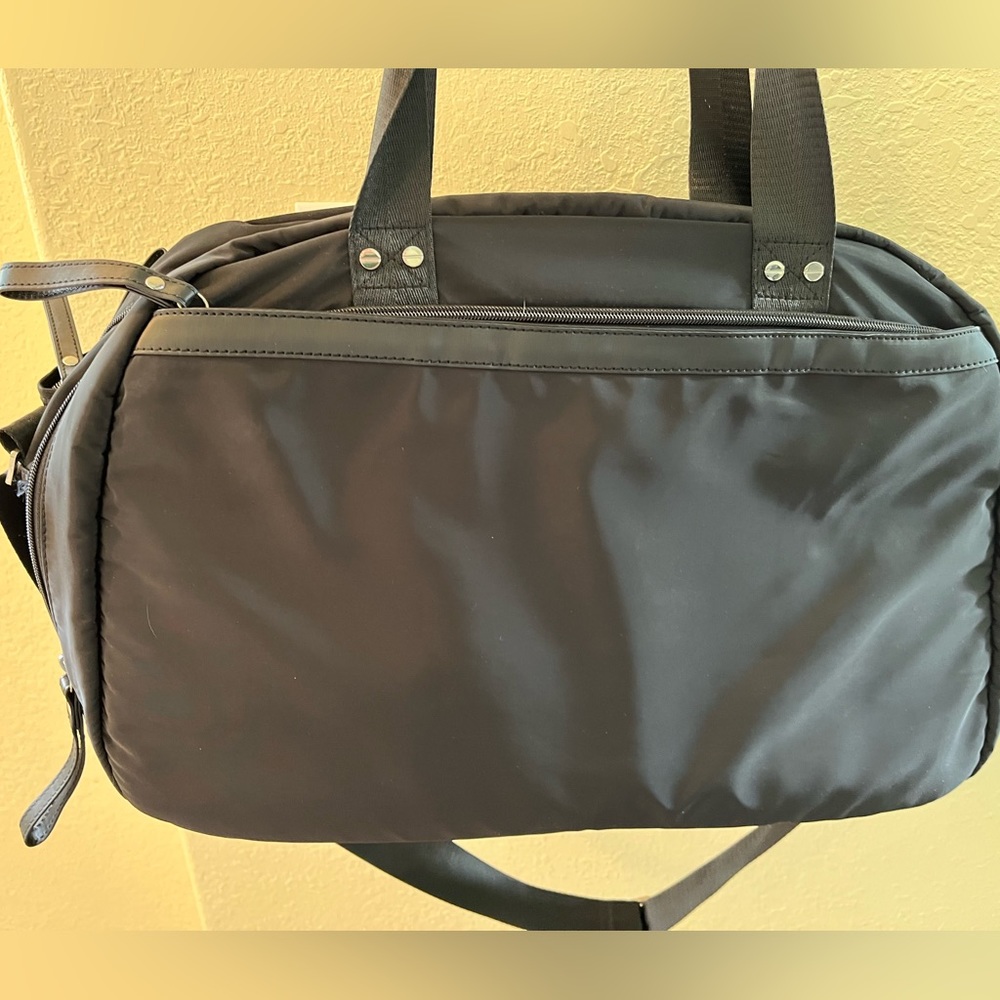 Preta Lobue Luxury Gym Bag